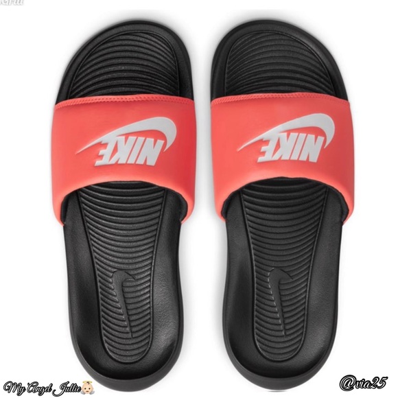 WOMEN'S NIKE VICTORI ONE PRINT SLIDE SANDALS Color: Black/Ambre Size: 6 and 7 - Picture 2 of 8